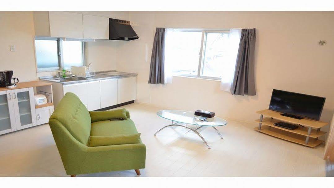 Rainbow Terrace Ginowan Apartment Ngoại thất bức ảnh